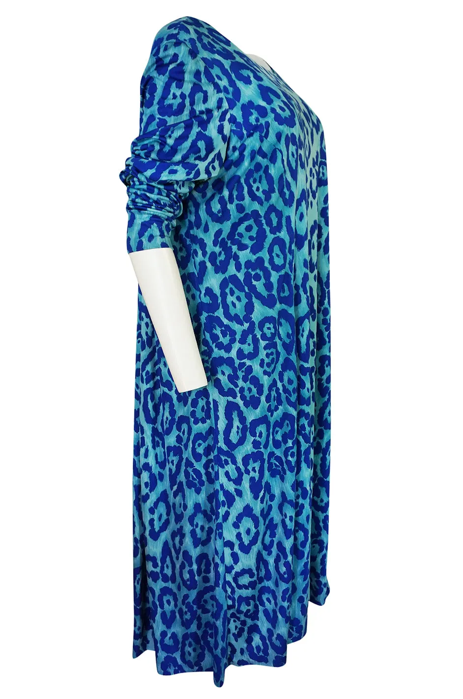 1970s La Mendola Silk Jersey Blue Print Dress & Knit Jersey Coat Set