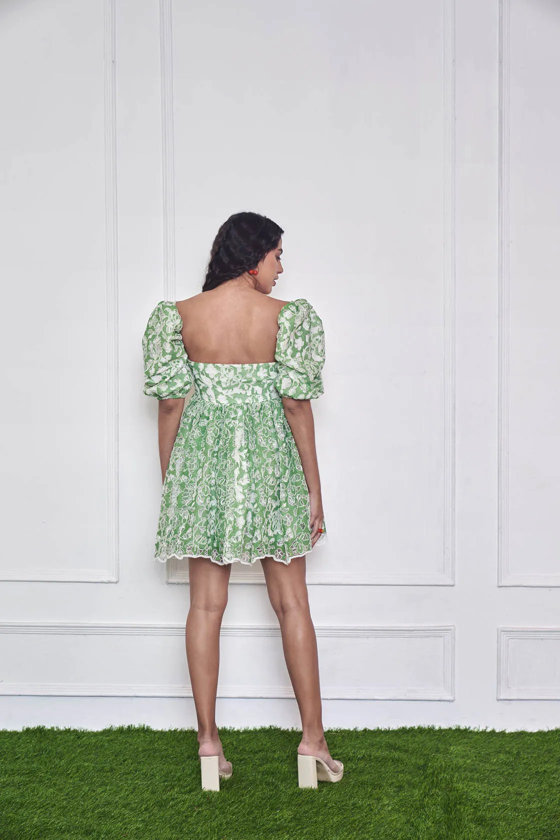 Chamomile Ballerian Ballon Sleeves Dress