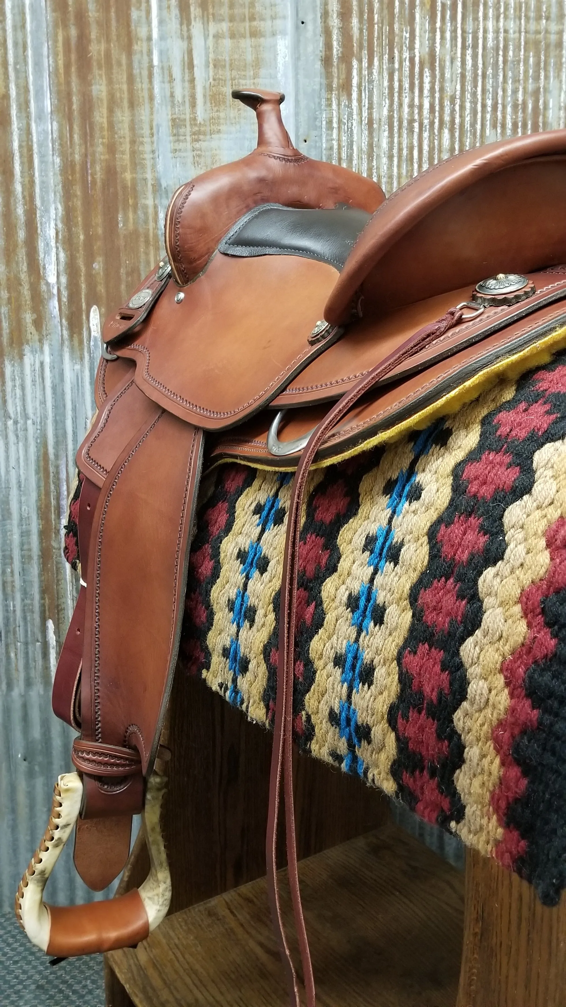 Crates 2120 Classic Light Trail Saddle