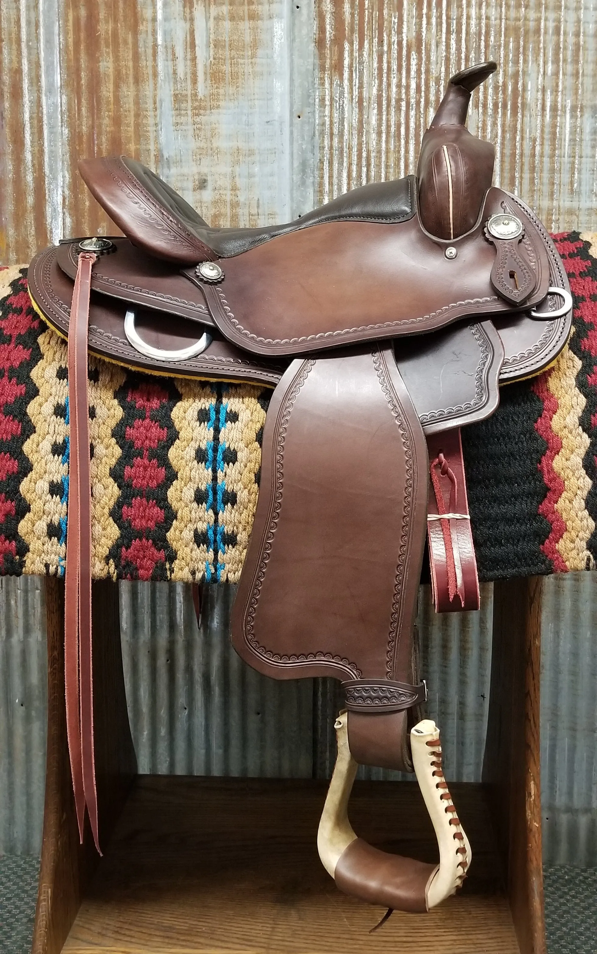 Crates 2120 Classic Light Trail Saddle