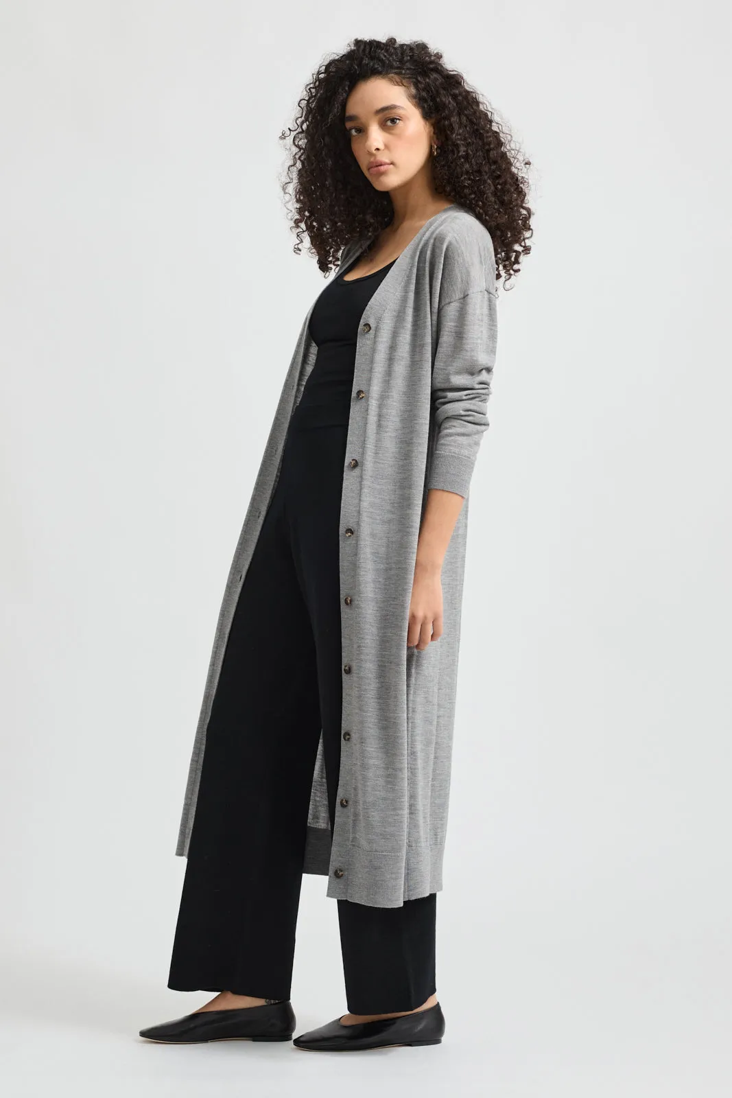 LONG V-CARDIGAN