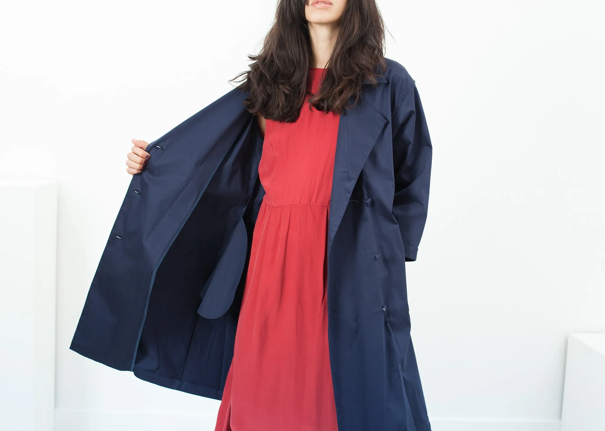 Sateen Trench in Navy - Less Choice