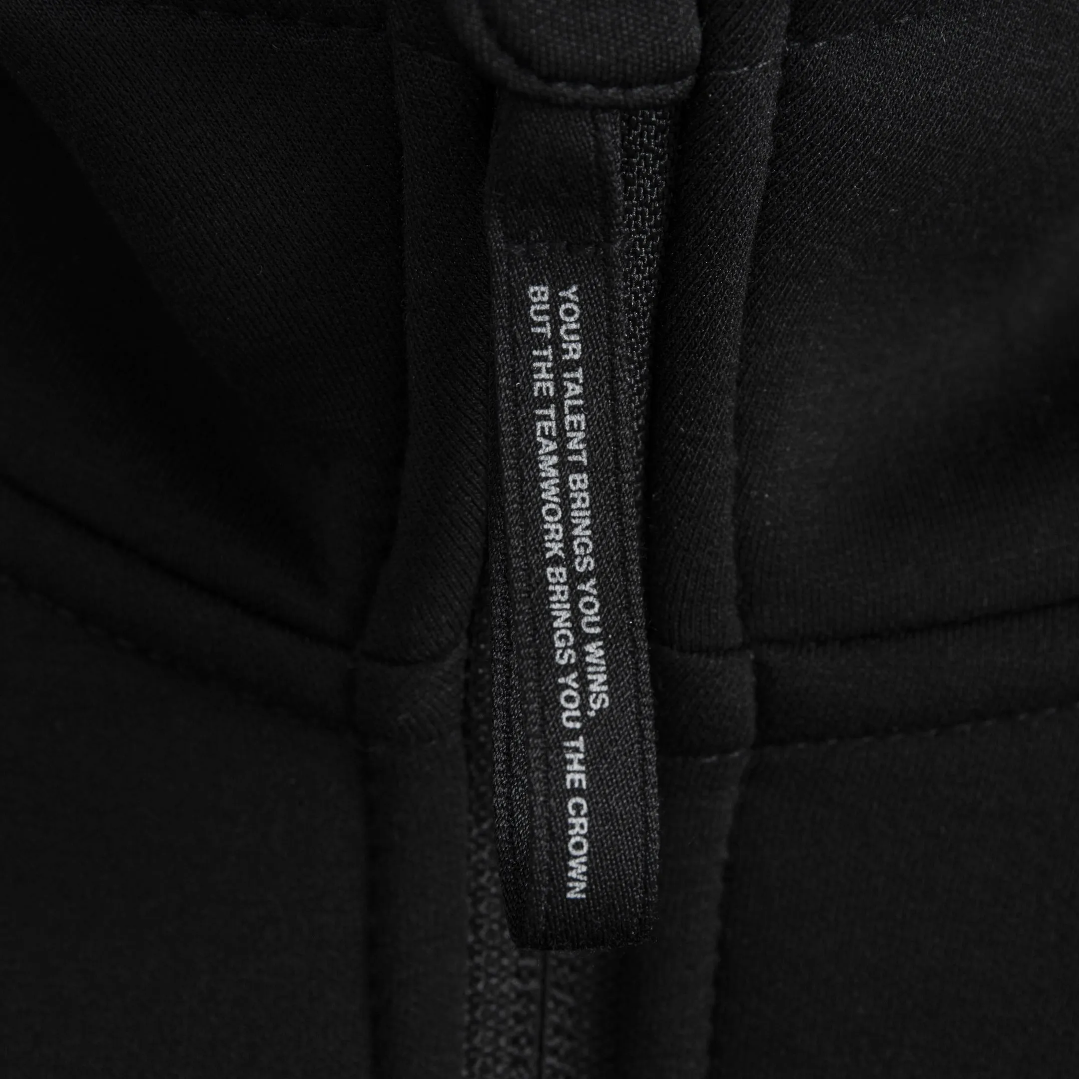 Tech Zip Up Parka / 2410101